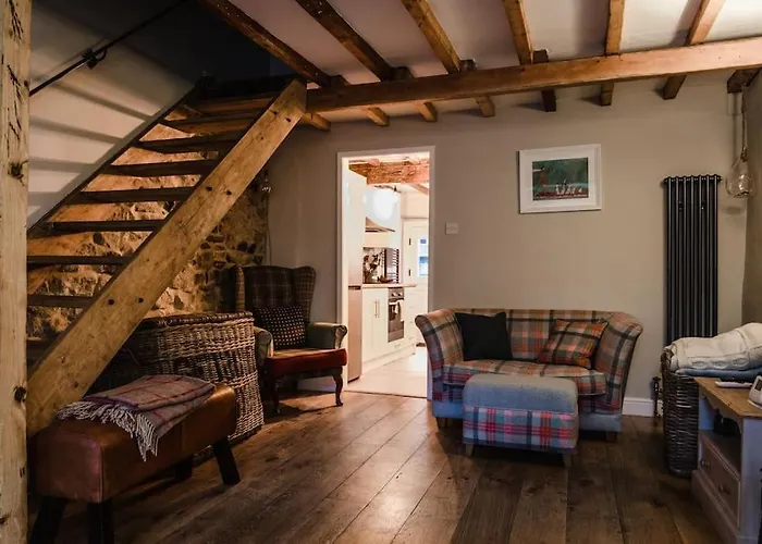 1800 Period Grade 2 Listed Cottage Addingham